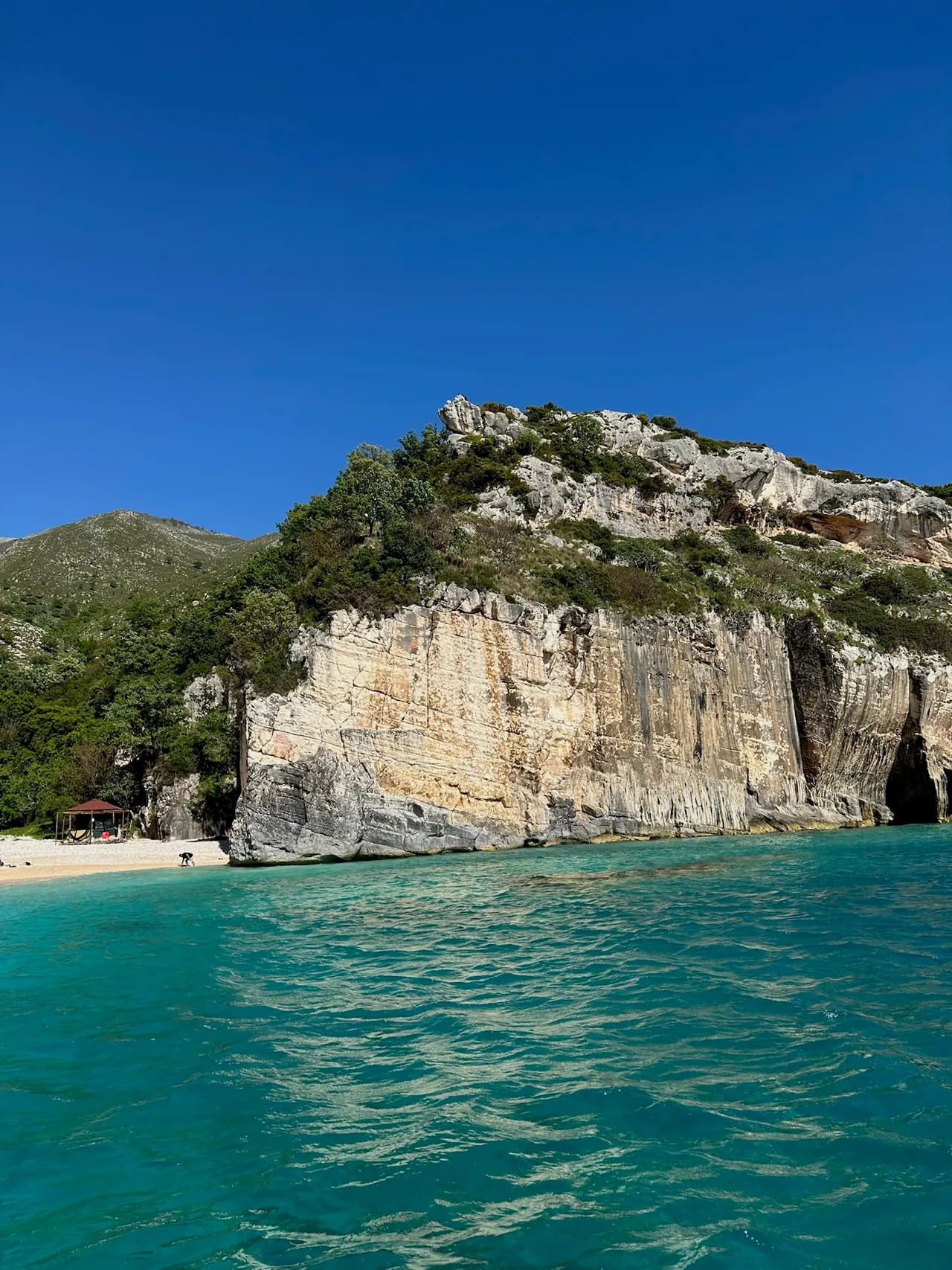 Gramma Bay shoreline